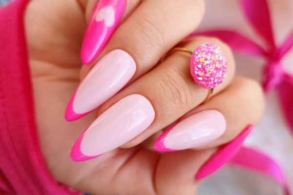 Valentine's Day pink nails – styling ideas you’ll fall in love with!