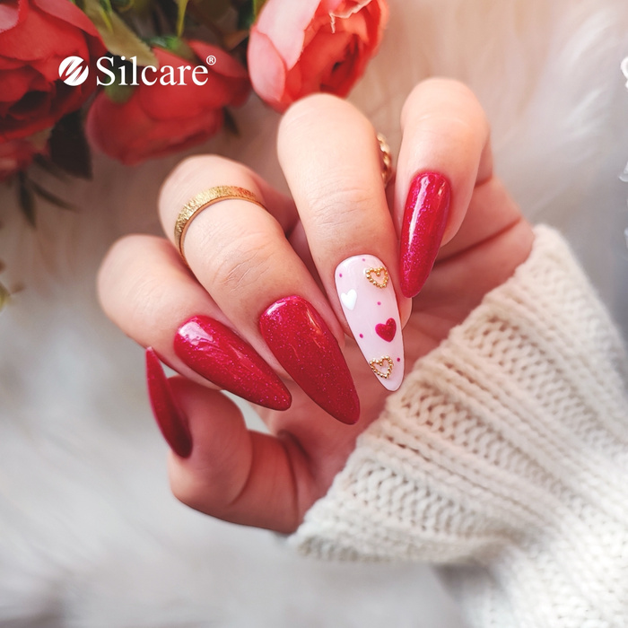 Romantic nail styling – Valentine's Day 2025