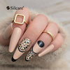 Leopard print style - bold manicure